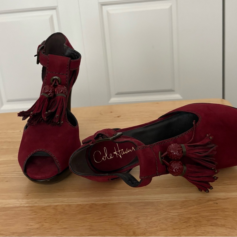 Cole Haan Nancy Air Platform Sandal. Size 6M. Zinfandel Suede Color - Picture 8 of 16